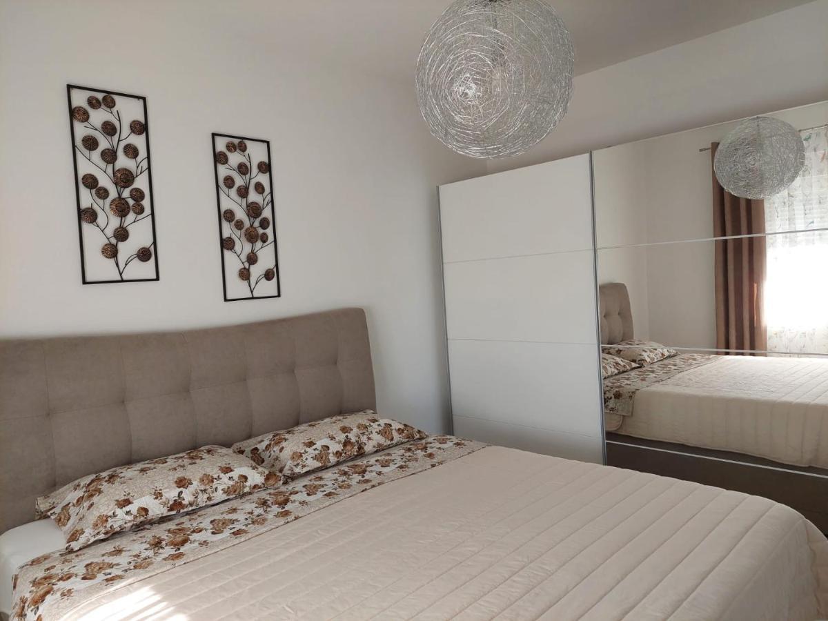 Appartement Penthouse Dream Look à Rogoznica  Extérieur photo